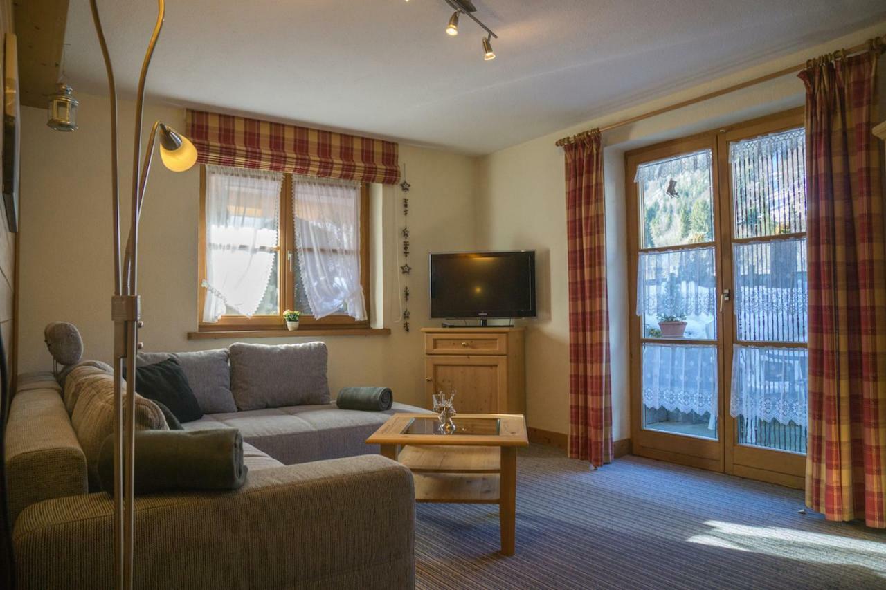 Geigers Ferienhaus Tiefenbach bei Oberstdorf Esterno foto