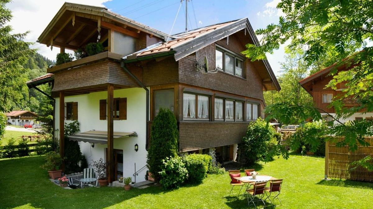 Geigers Ferienhaus Tiefenbach bei Oberstdorf Esterno foto